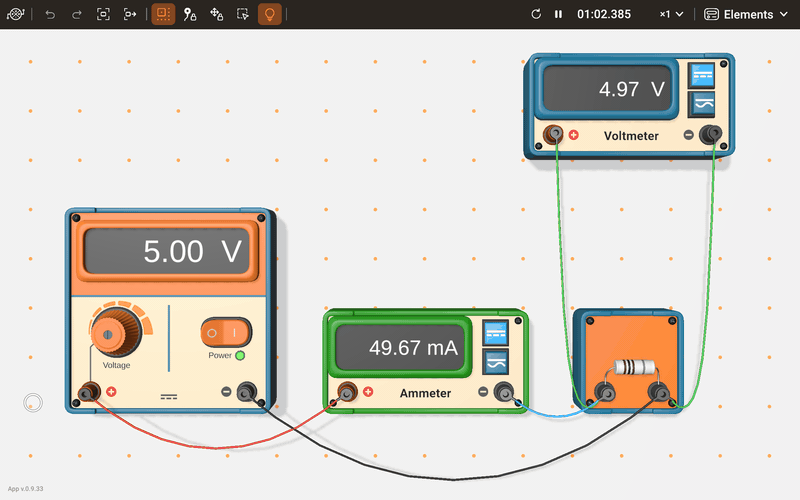 The Voltage knob of a source turned in small circles and in a wide one: the voltage on the display follows